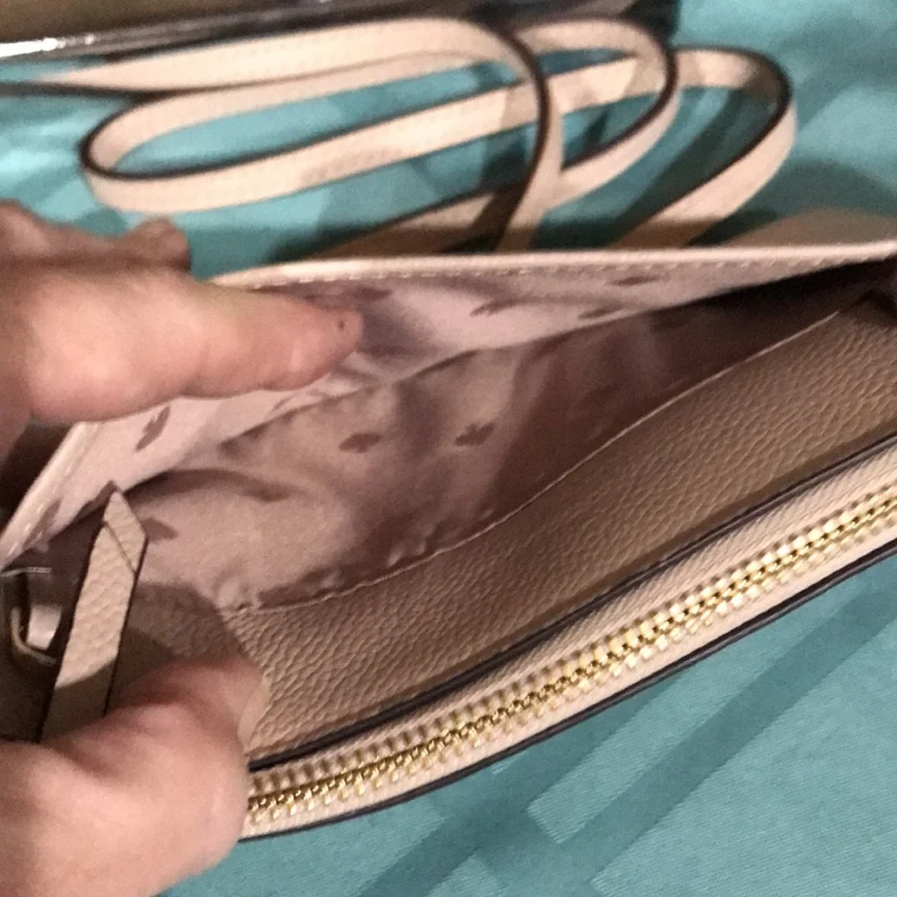 Kate Spade Alegra Larchmont Avenue Studded Crossbody/ Clutch